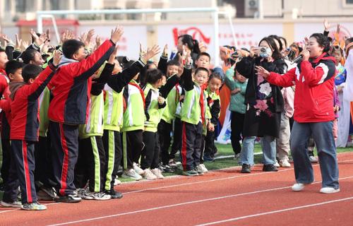 TCL智家高管变动胡殿谦辞职影响公司股权结构